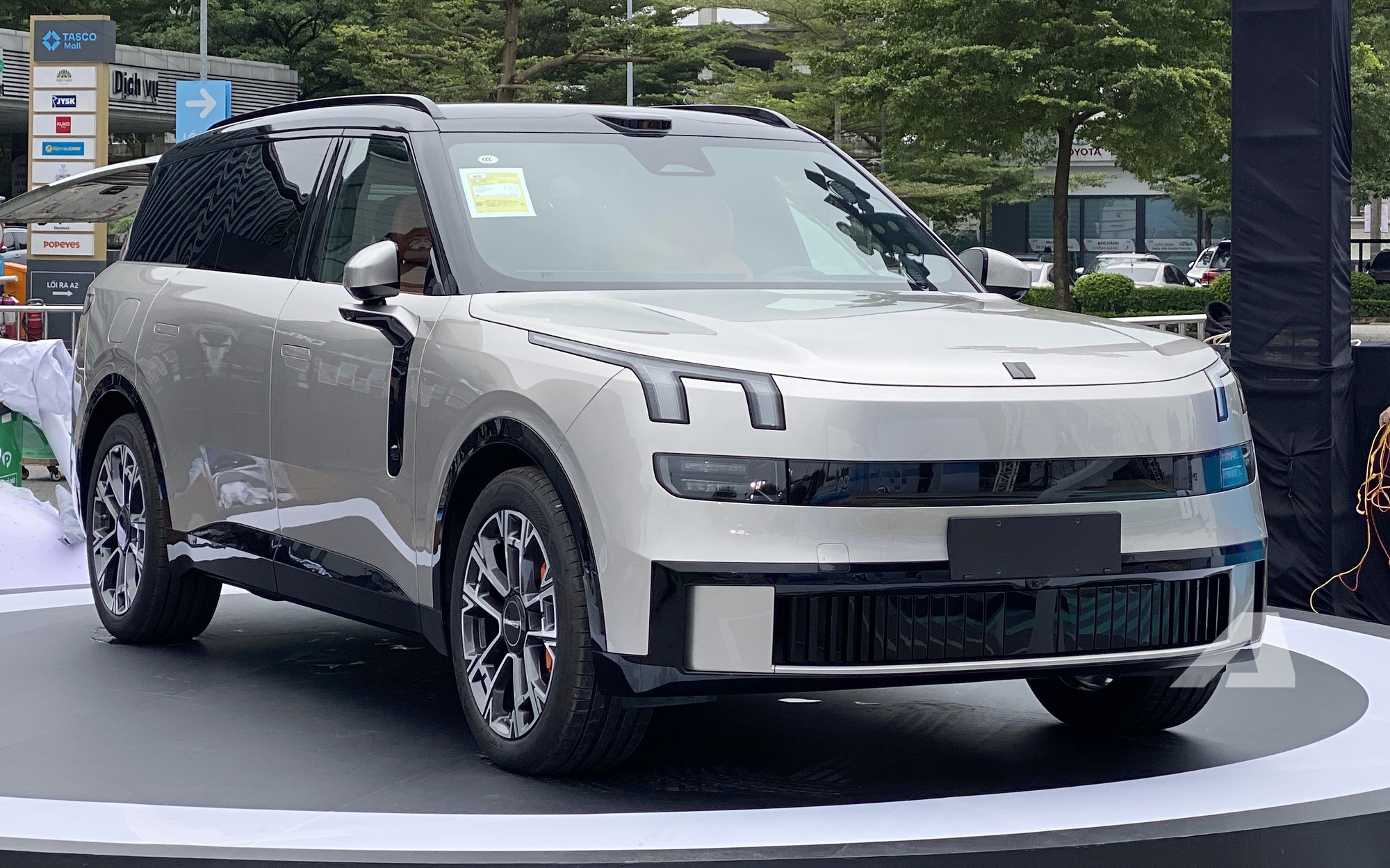 lynk-co-900-1.jpg