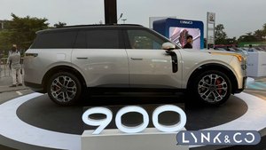 Lynk & Co 900 vs BMW iX: Màn Đối Đầu Công NghệLynk & Co 900 vs BMW iX: Màn Đối Đầu Công Nghệ
